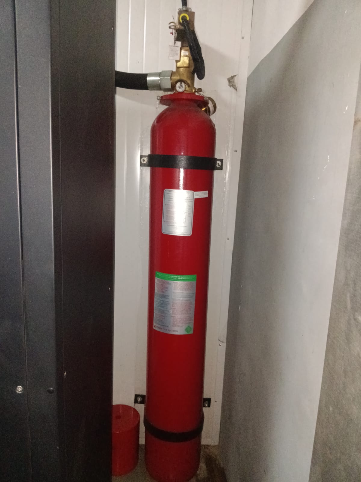 Cylinder