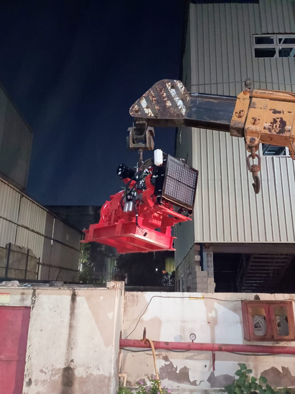 Hydraulic